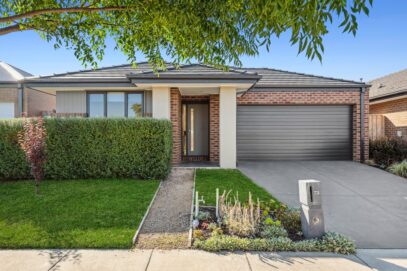 73 Edenhope Circuit