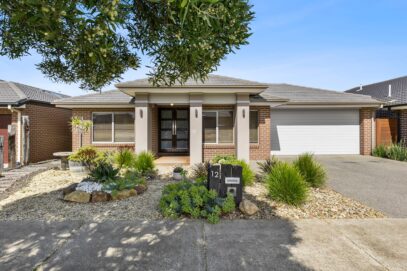 12 Golden Wattle Drive