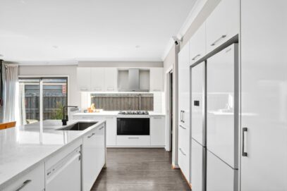 245 Warralily Boulevard