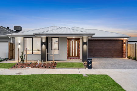 19 Fairywren Street