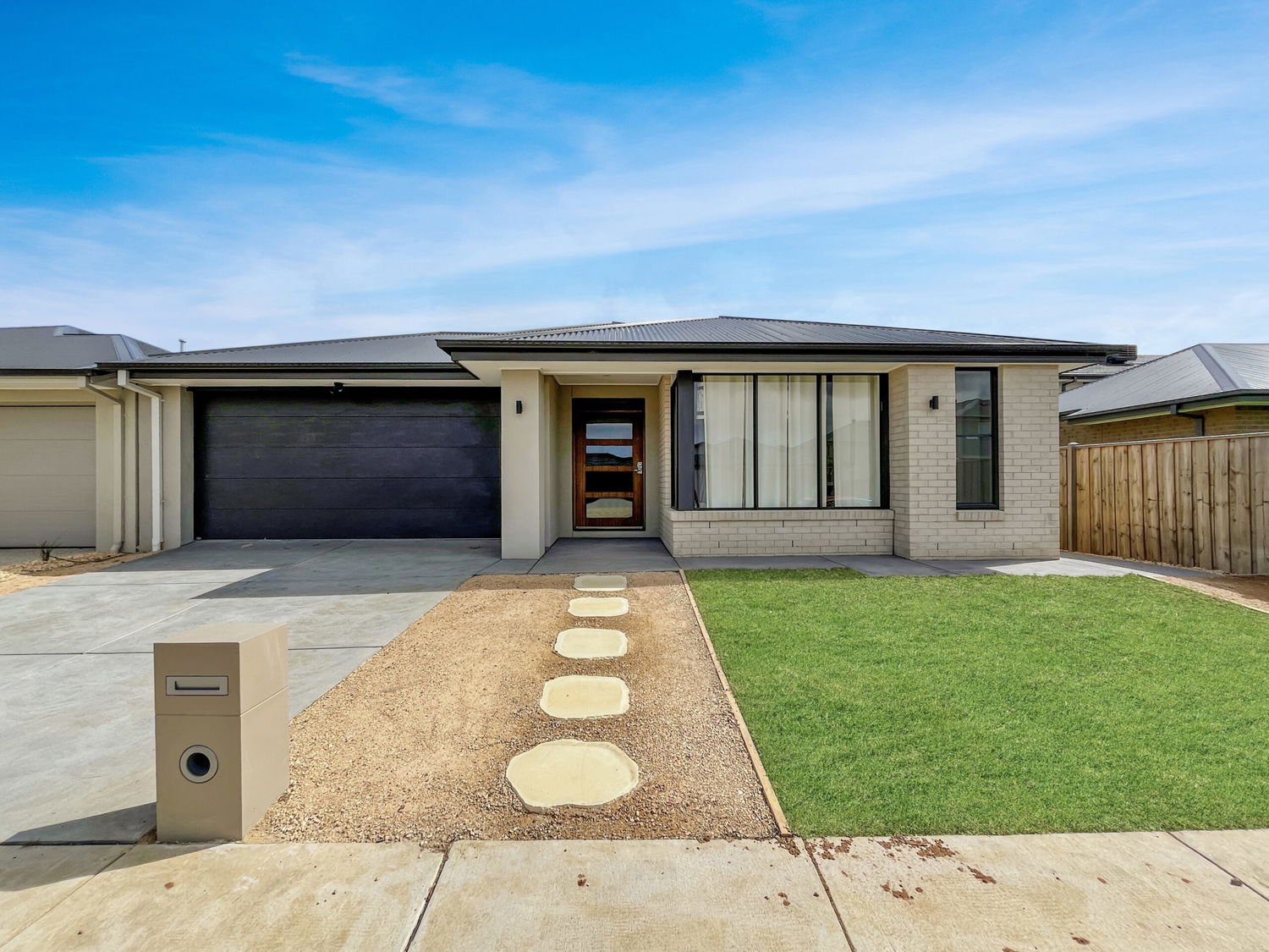 Listing image for 6 Forbes Street, ARMSTRONG CREEK  VIC  3217