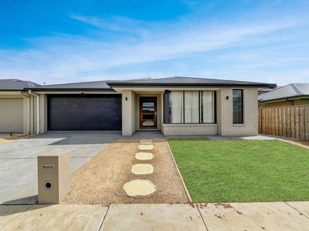 6 Forbes Street