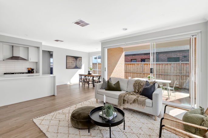 72 Ashbury Boulevard