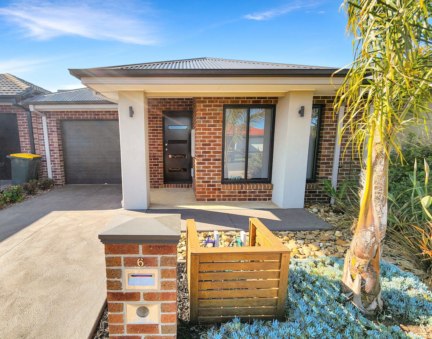Listing image for 6 Burgess Avenue, ARMSTRONG CREEK  VIC  3217