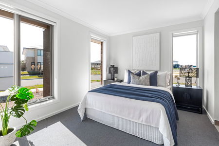 19 Marentelli Avenue