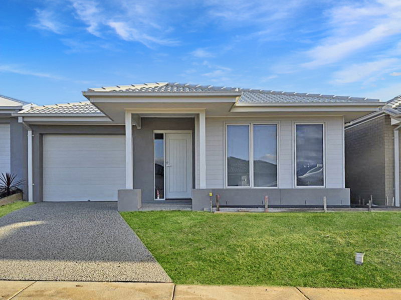 Listing image for 18 Eucalypt Street, ARMSTRONG CREEK  VIC  3217