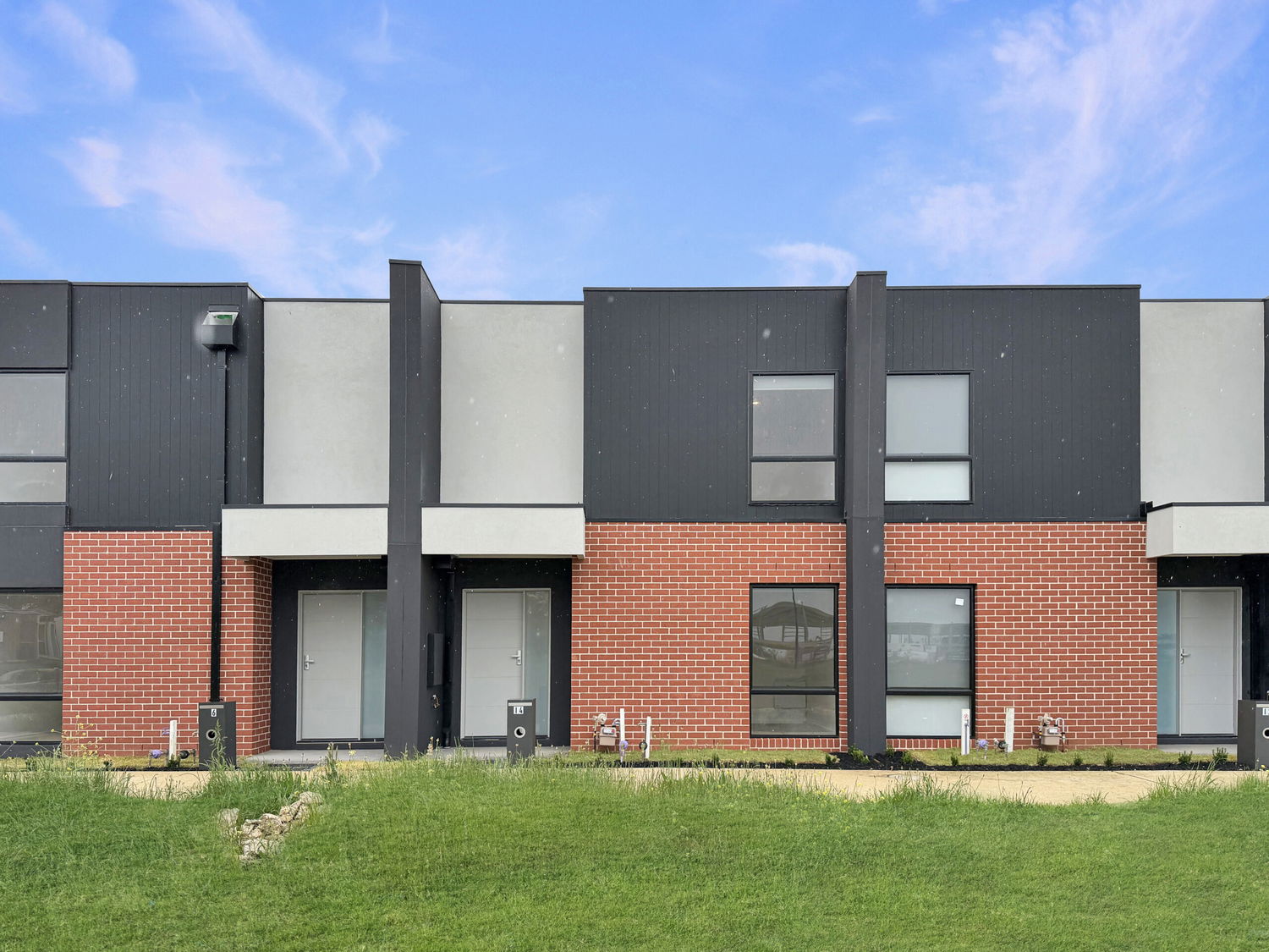 Listing image for 14 Avi Walk, ARMSTRONG CREEK  VIC  3217