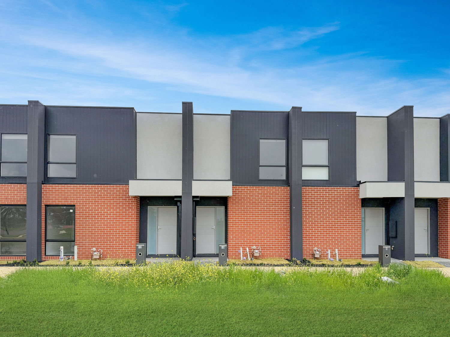 Listing image for 10 Avi Walk, ARMSTRONG CREEK  VIC  3217