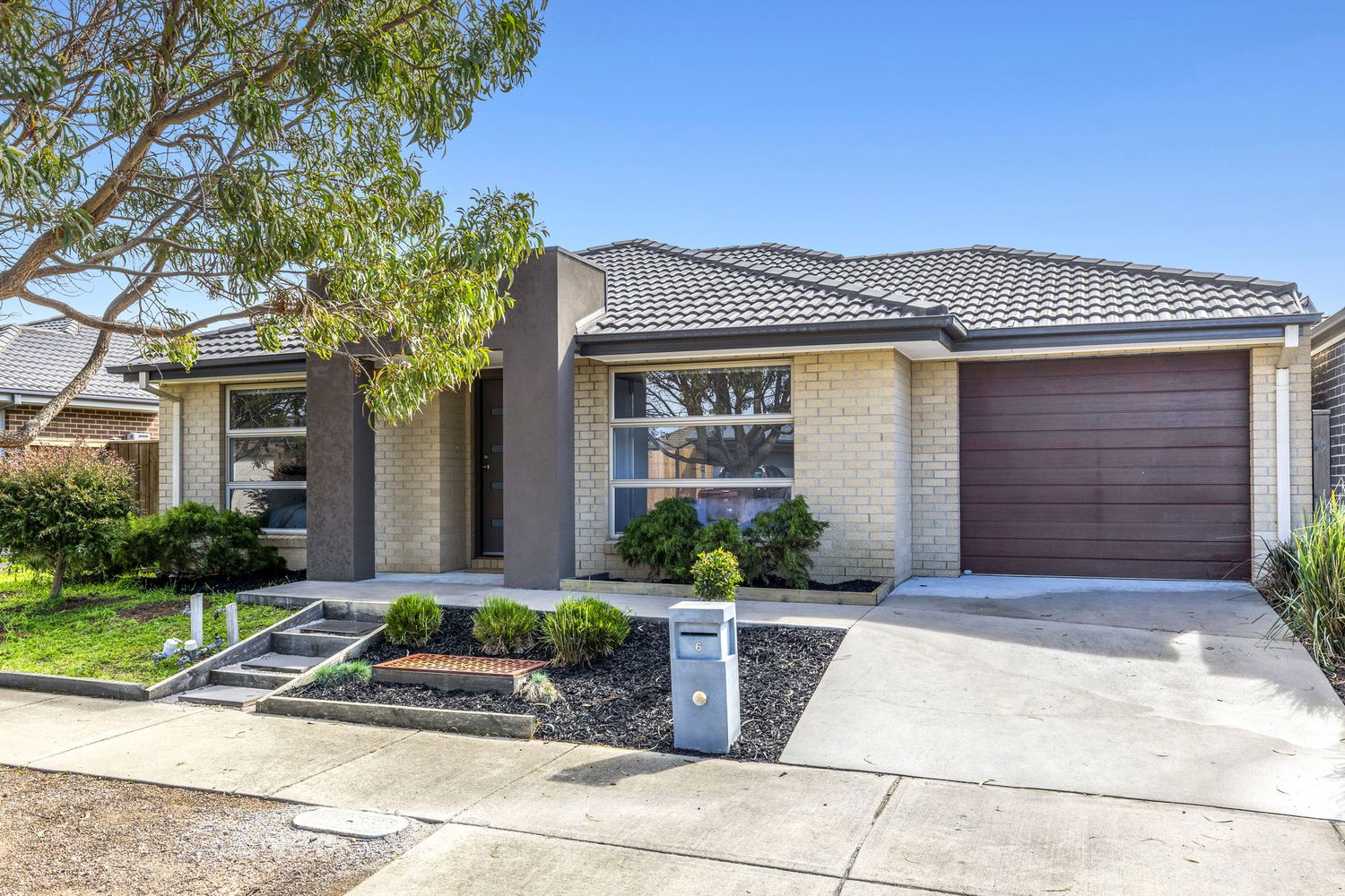 Listing image for 6 Conquest Street, MOUNT DUNEED  VIC  3217