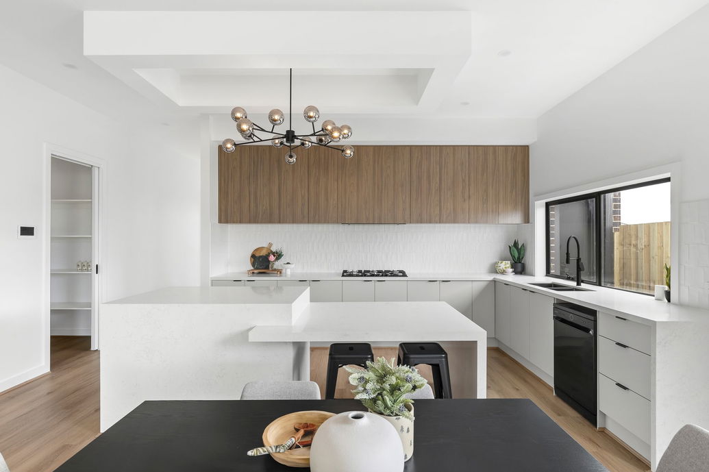 Video of 8 Cerrado Street, MOUNT DUNEED  VIC  3217