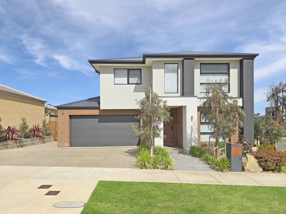 16 Stannis Street CHARLEMONT