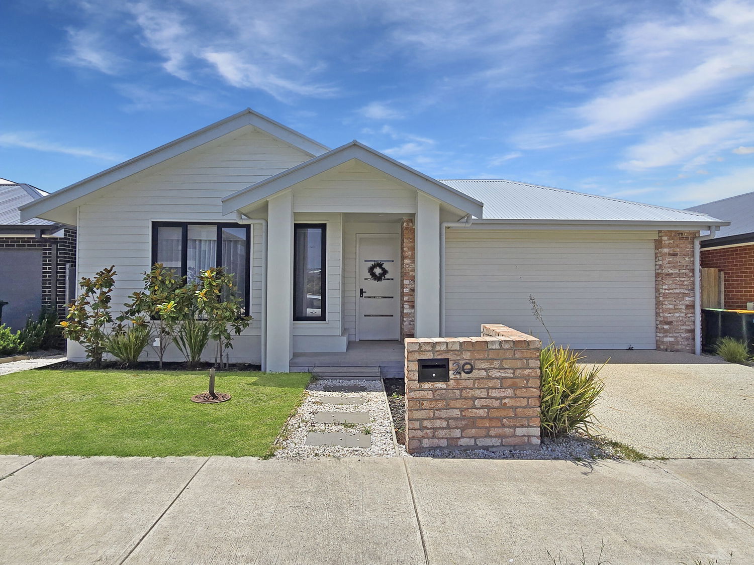 Listing image for 20 Dobell Street, MOUNT DUNEED  VIC  3217
