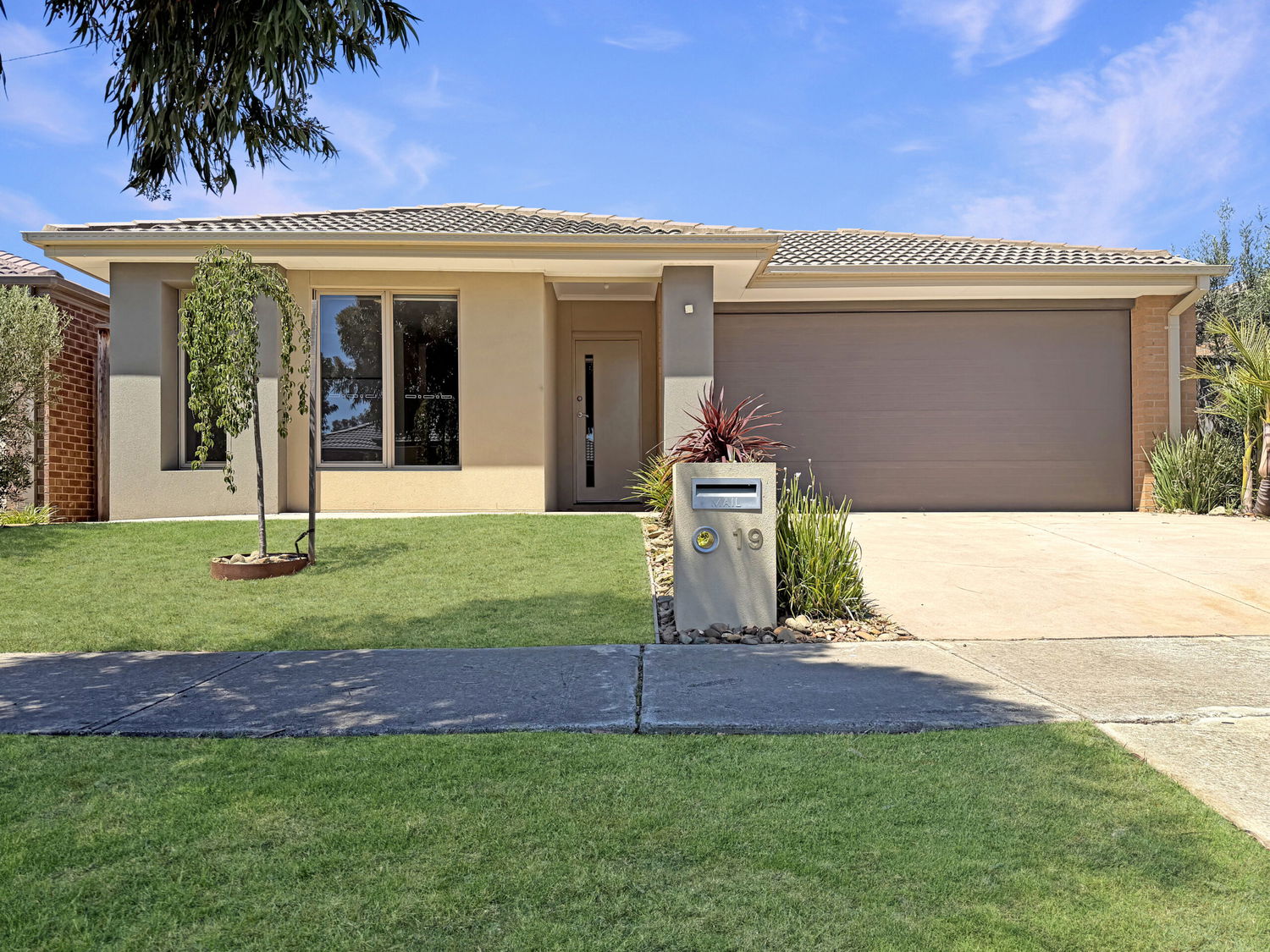 Listing image for 19 Celestial Way, MOUNT DUNEED  VIC  3217