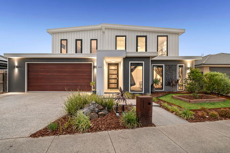 137 Warralily Boulevard