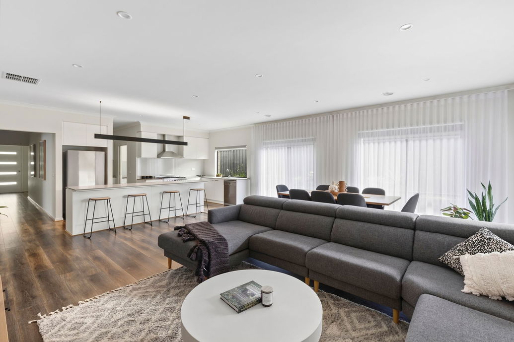 Video of 21 Tenterfield Street, ARMSTRONG CREEK  VIC  3217