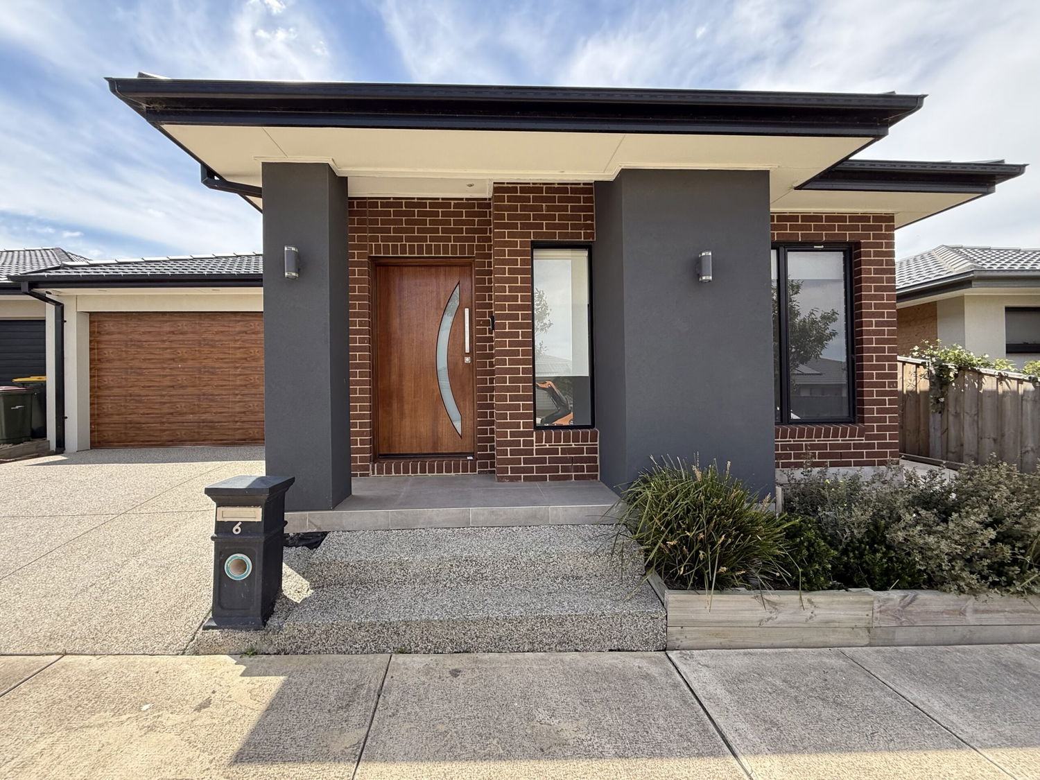 Listing image for 6 Arnold Circuit, CHARLEMONT  VIC  3217