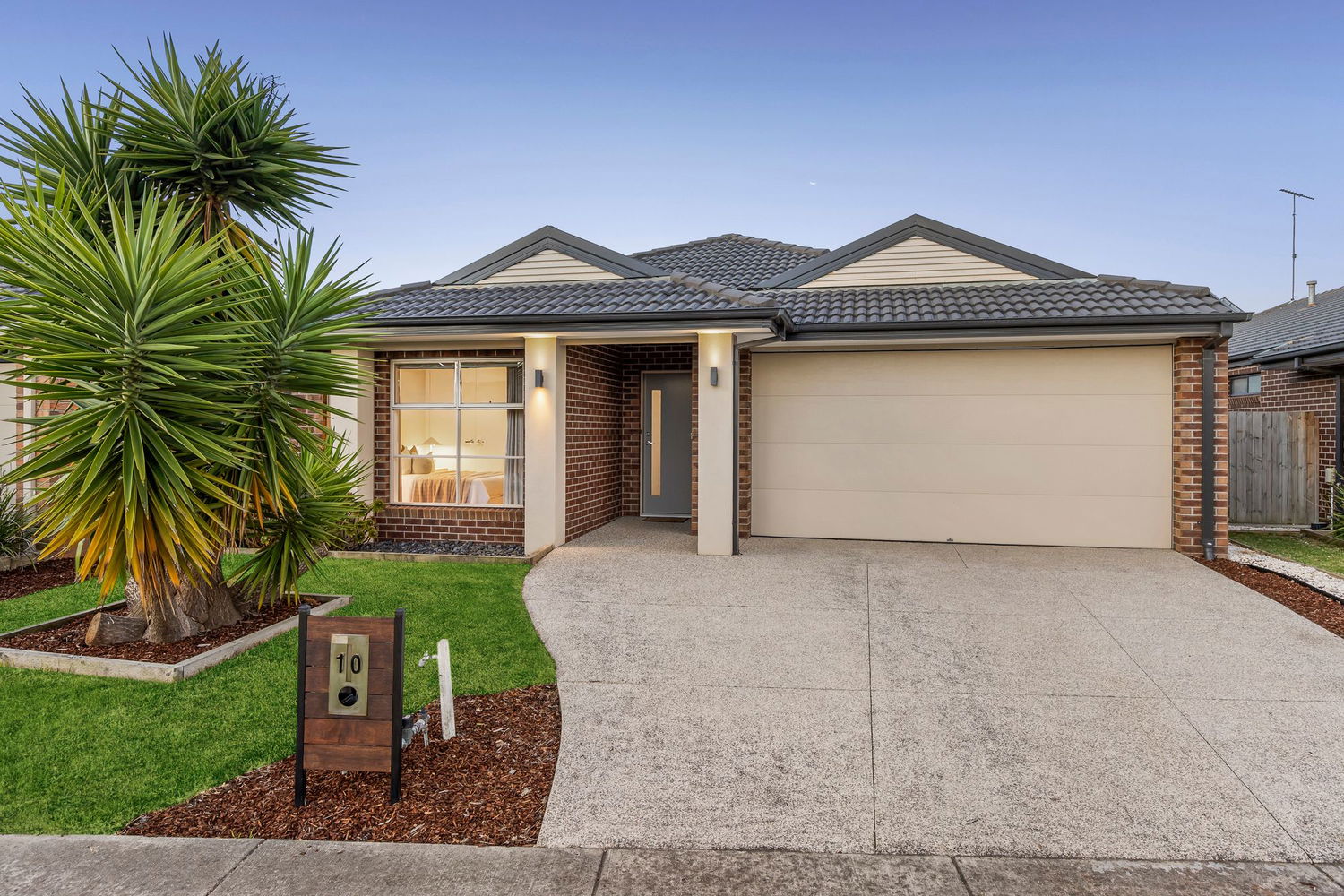 Listing image for 10 Hudson Street, ARMSTRONG CREEK  VIC  3217