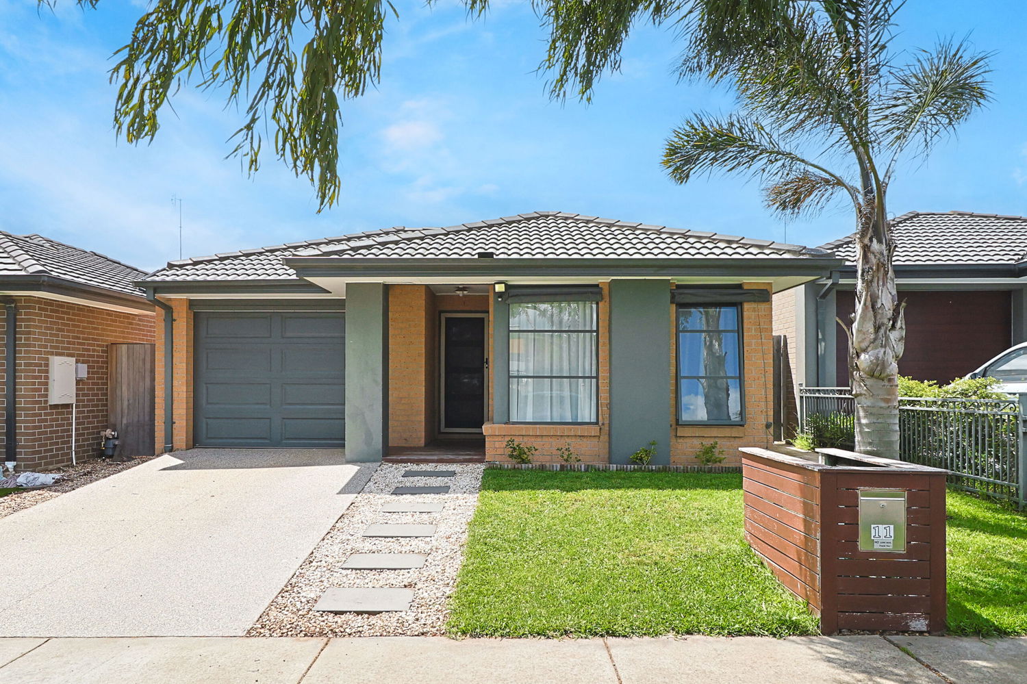 Listing image for 11 Crystall Place, ARMSTRONG CREEK  VIC  3217