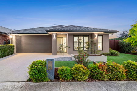 2213 Warralily Boulevard