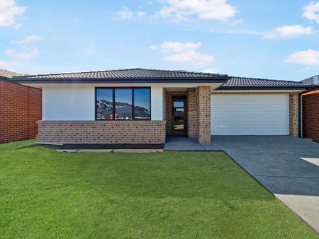 17 Italianate Street