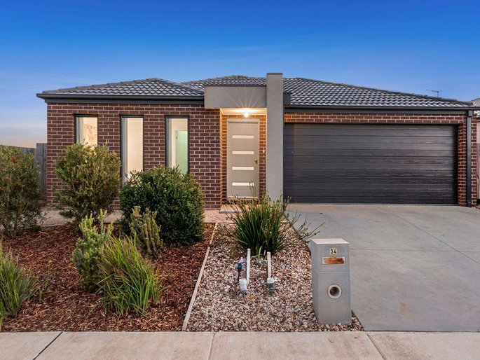 34 Sanderling Avenue