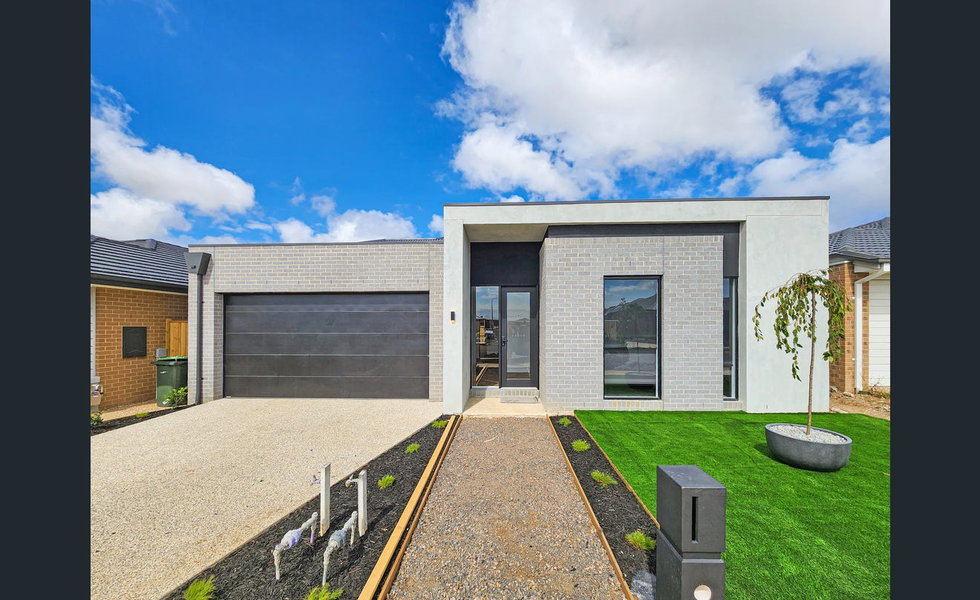 21 Grevillea Drive MOUNT DUNEED
