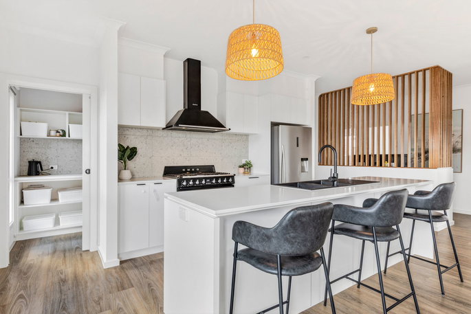 63 Buchanan Boulevard