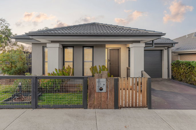 1 Heathcote Street