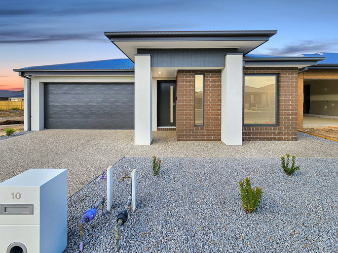 10 Citrinus Street