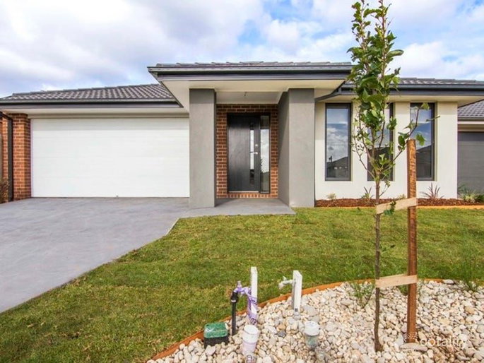 60 Coastside Drive