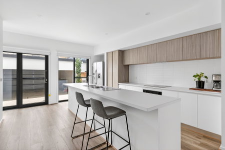 4 Wayfarer Walk