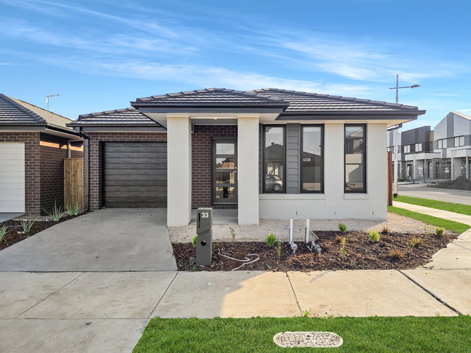 33 Harriott Road