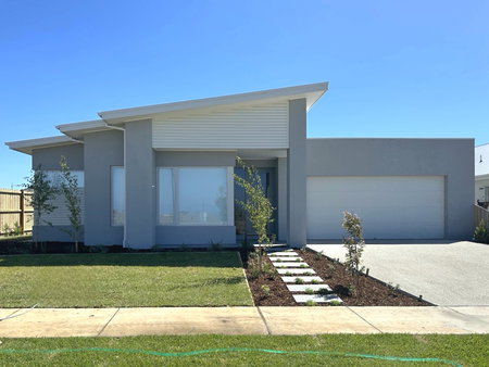 7 Rayville Street