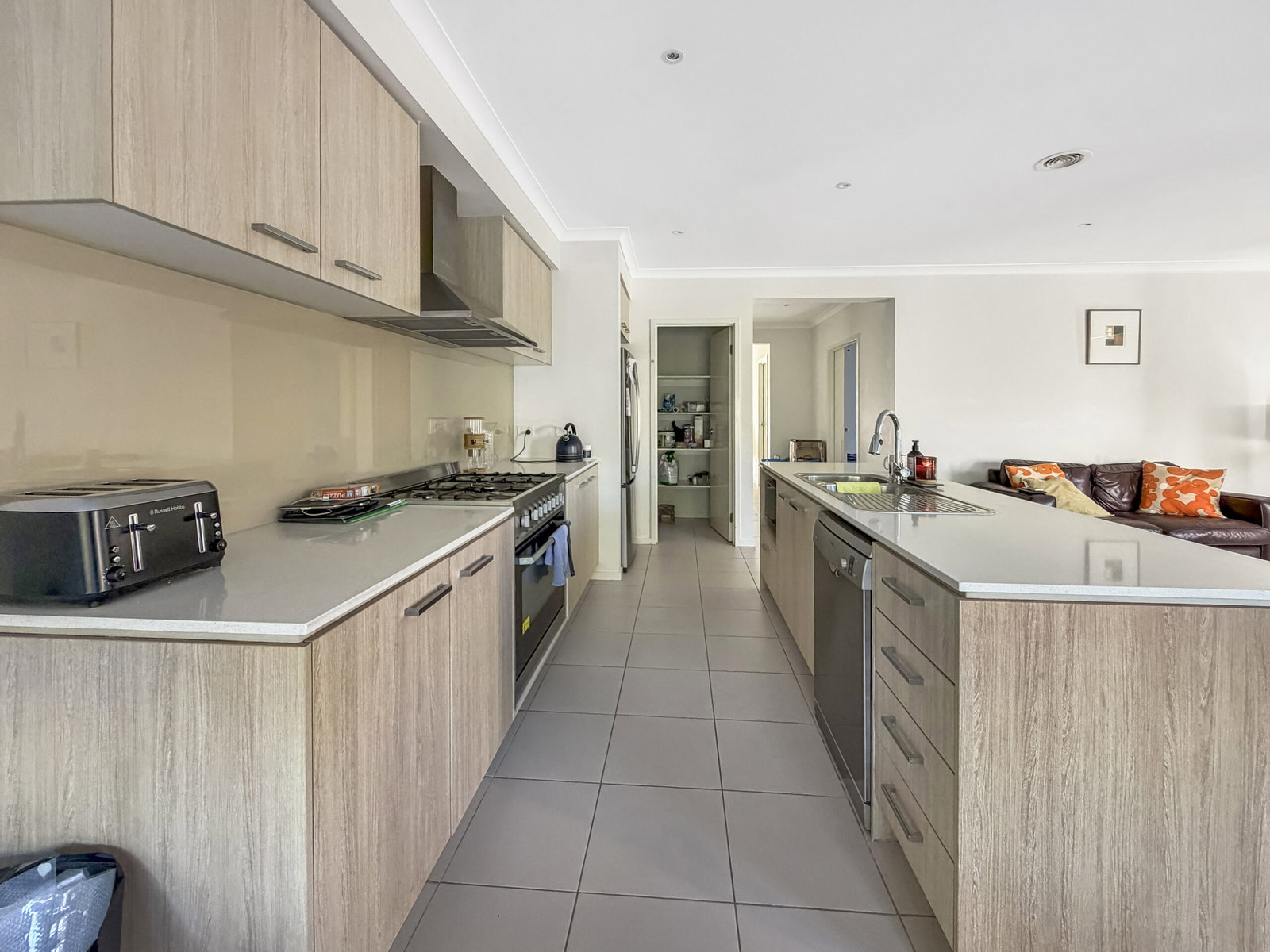 2191 Warralily Boulevard,ARMSTRONG CREEK, Armstrong Creek - Thumbnail 2