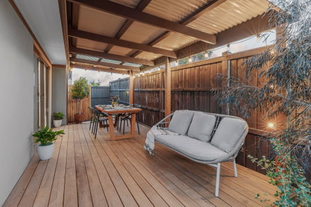 1 Heathcote Street