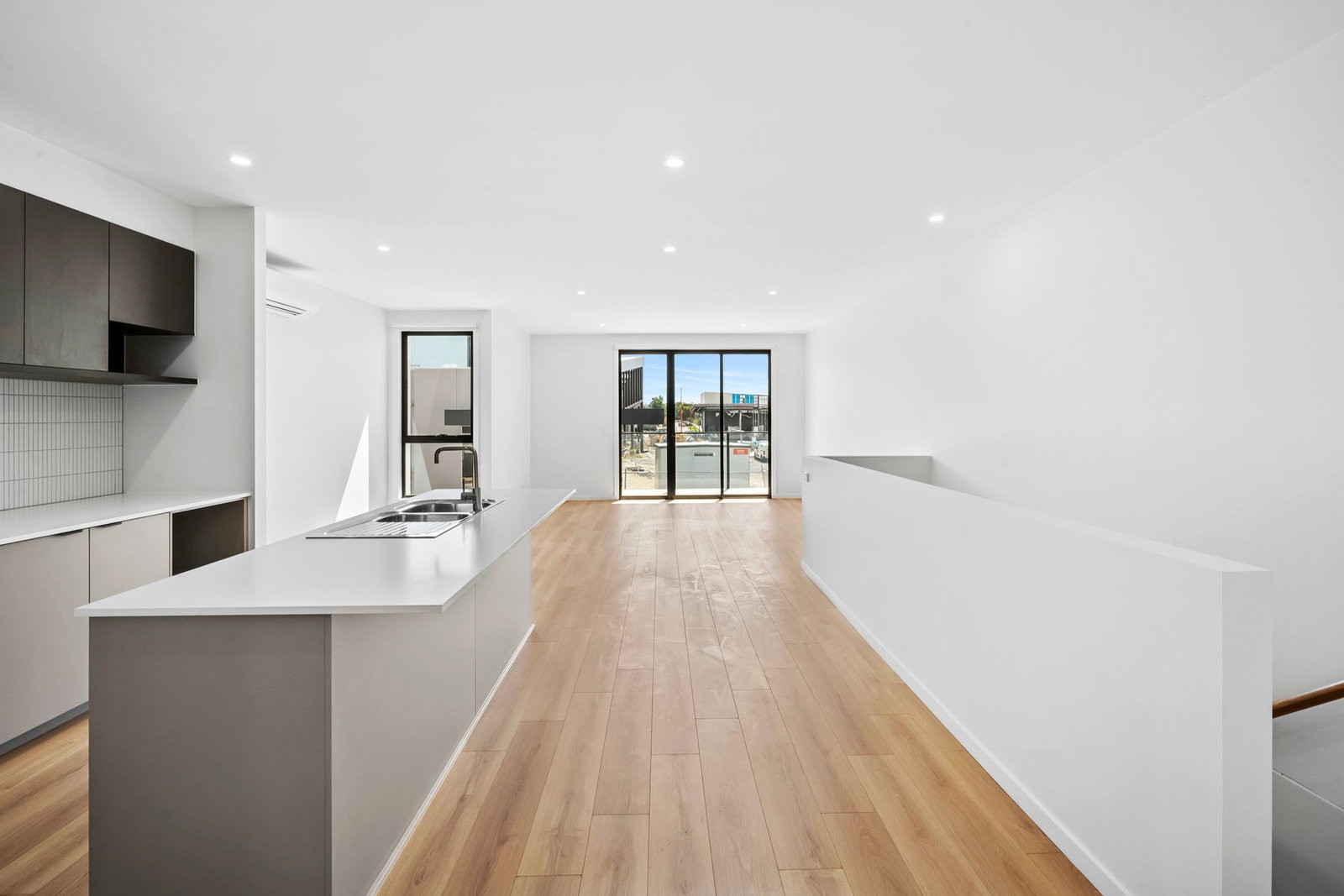 18 Bitola Avenue,MOUNT DUNEED, Mount Duneed - Thumbnail 3