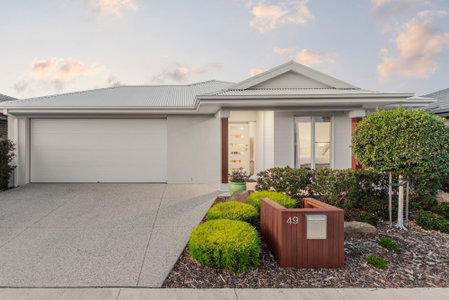49 Spirit Crescent