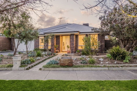 10 Mistybrook Place