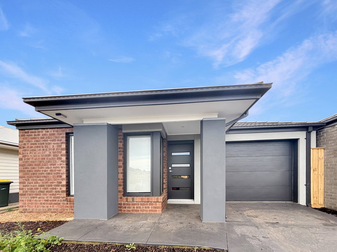 5 Floral Way