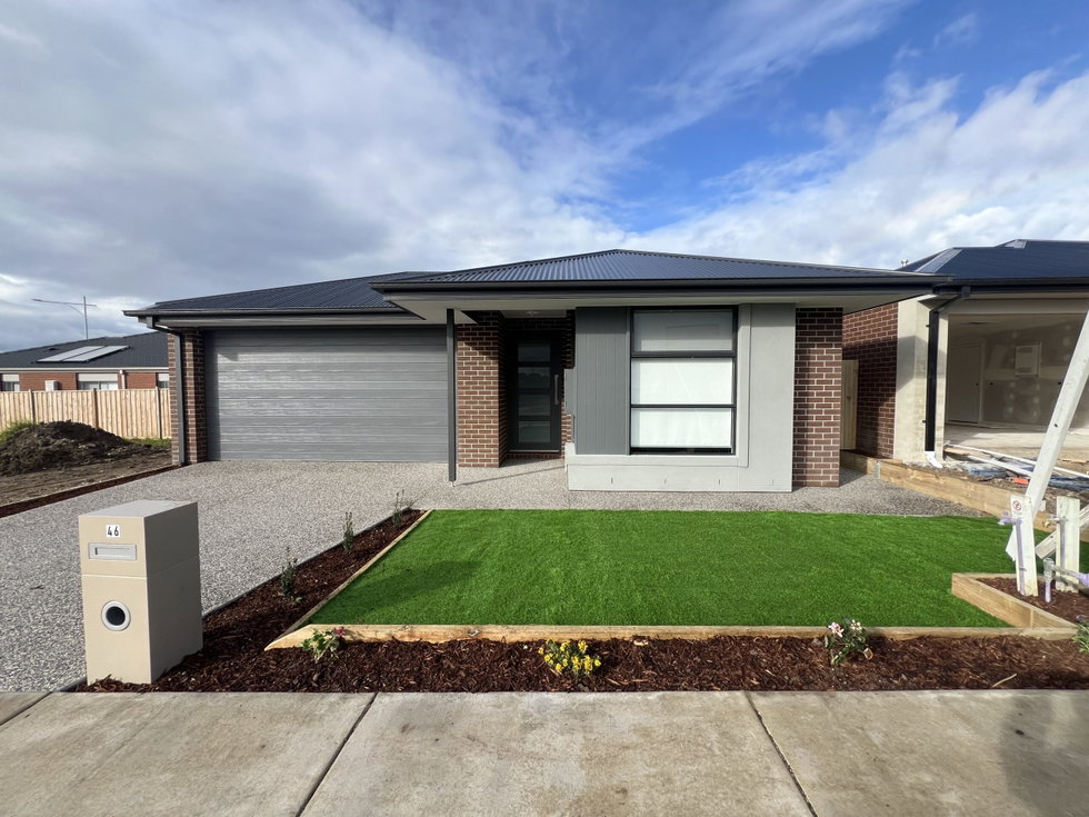 46 Mollyan Avenue CHARLEMONT