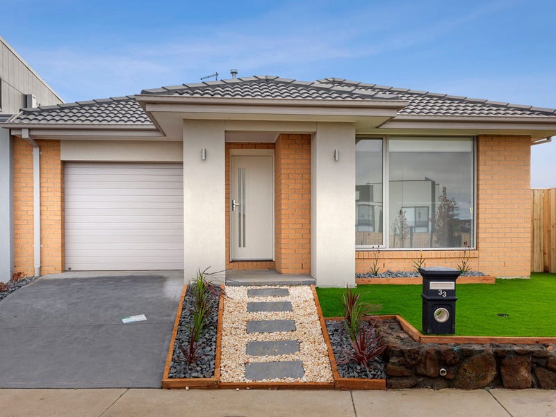 Listing image for 33 Beaumont Avenue, CHARLEMONT  VIC  3217