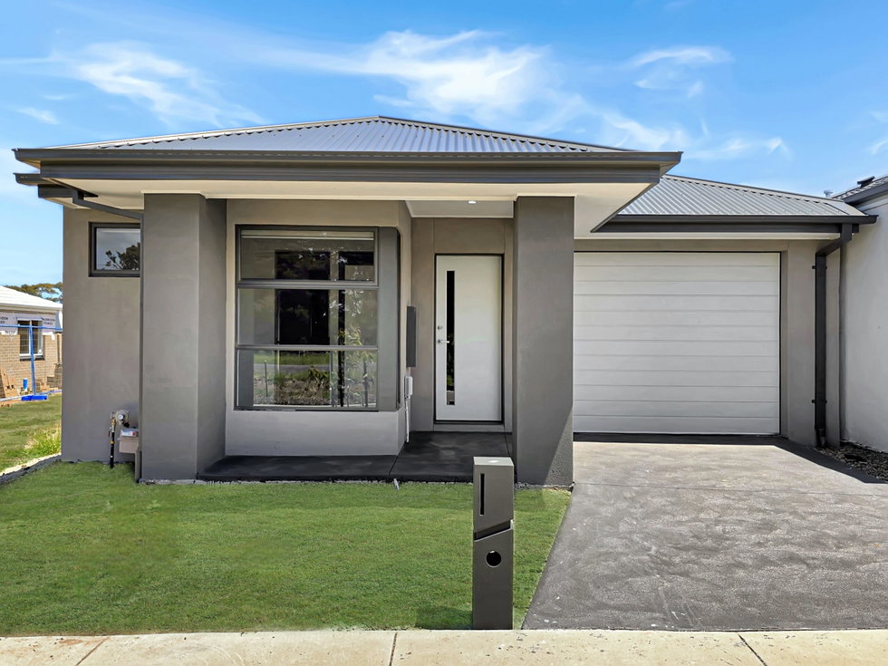 61 Munro Drive CHARLEMONT