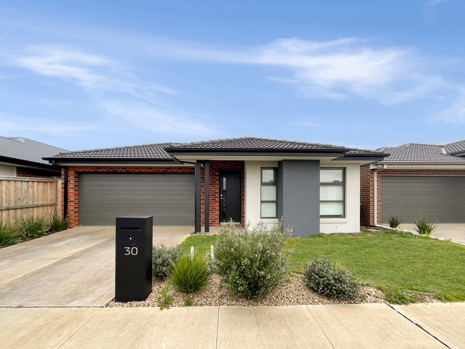 Listing image for 30 Rotunno Drive, CHARLEMONT  VIC  3217