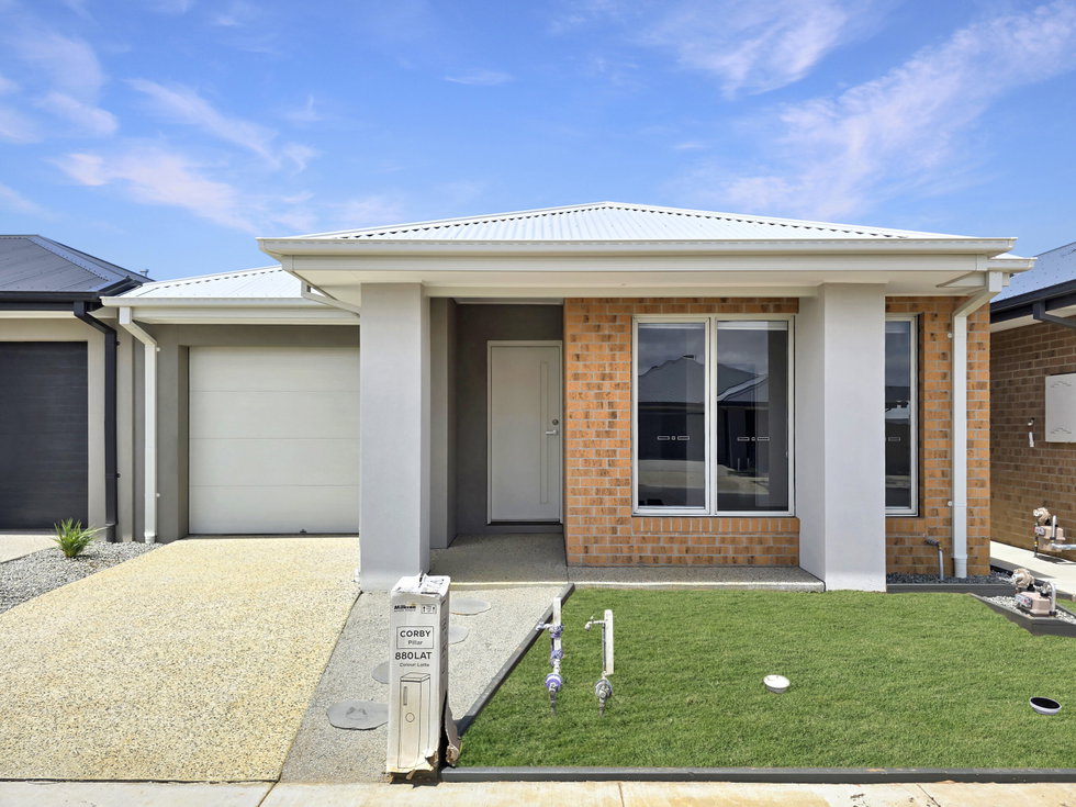 9 Anpensu Avenue MOUNT DUNEED