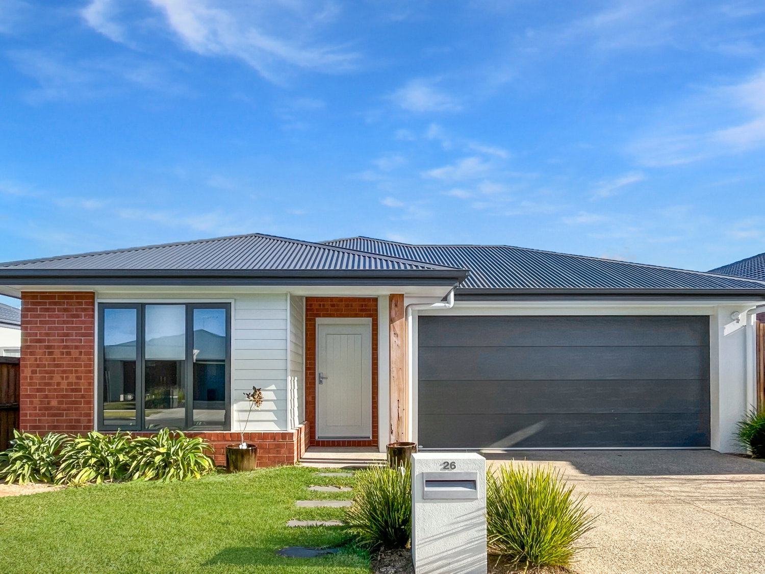 Listing image for 26 Robinson Street, ARMSTRONG CREEK  VIC  3217