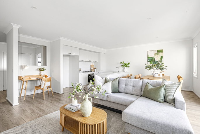 3 Beverly Way