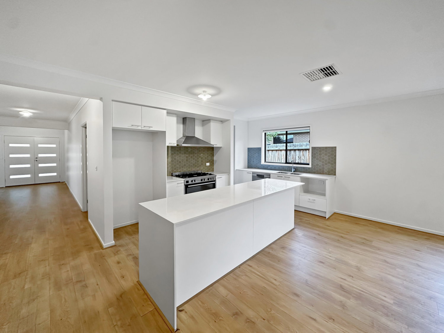 Listing image for 54 Dobell Street, MOUNT DUNEED  VIC  3217