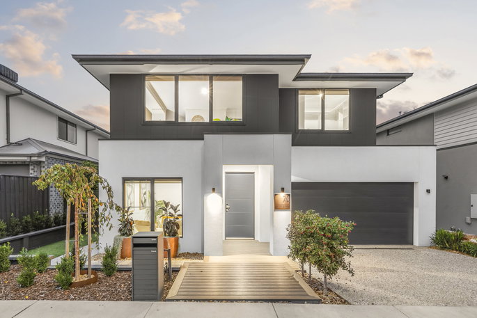74 Pearlrock Drive