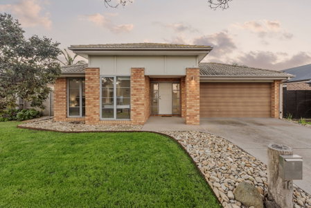 18 Barleycorn Bend