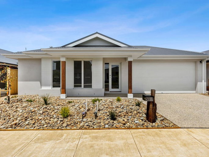 50 Spirit Crescent